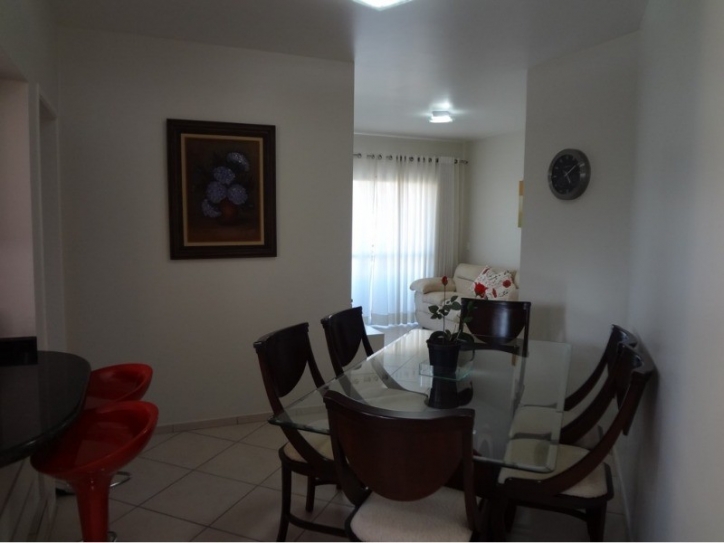 Apartamento à venda com 2 quartos, 60m² - Foto 25