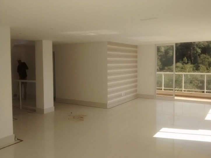 Sobrado à venda com 4 quartos, 625m² - Foto 57