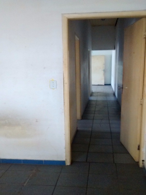 Sobrado à venda com 2 quartos, 220m² - Foto 8