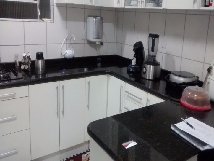 Apartamento à venda com 2 quartos, 100m² - Foto 4