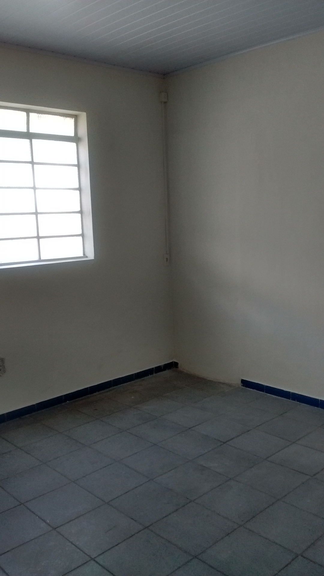 Casa à venda com 7 quartos, 250m² - Foto 11