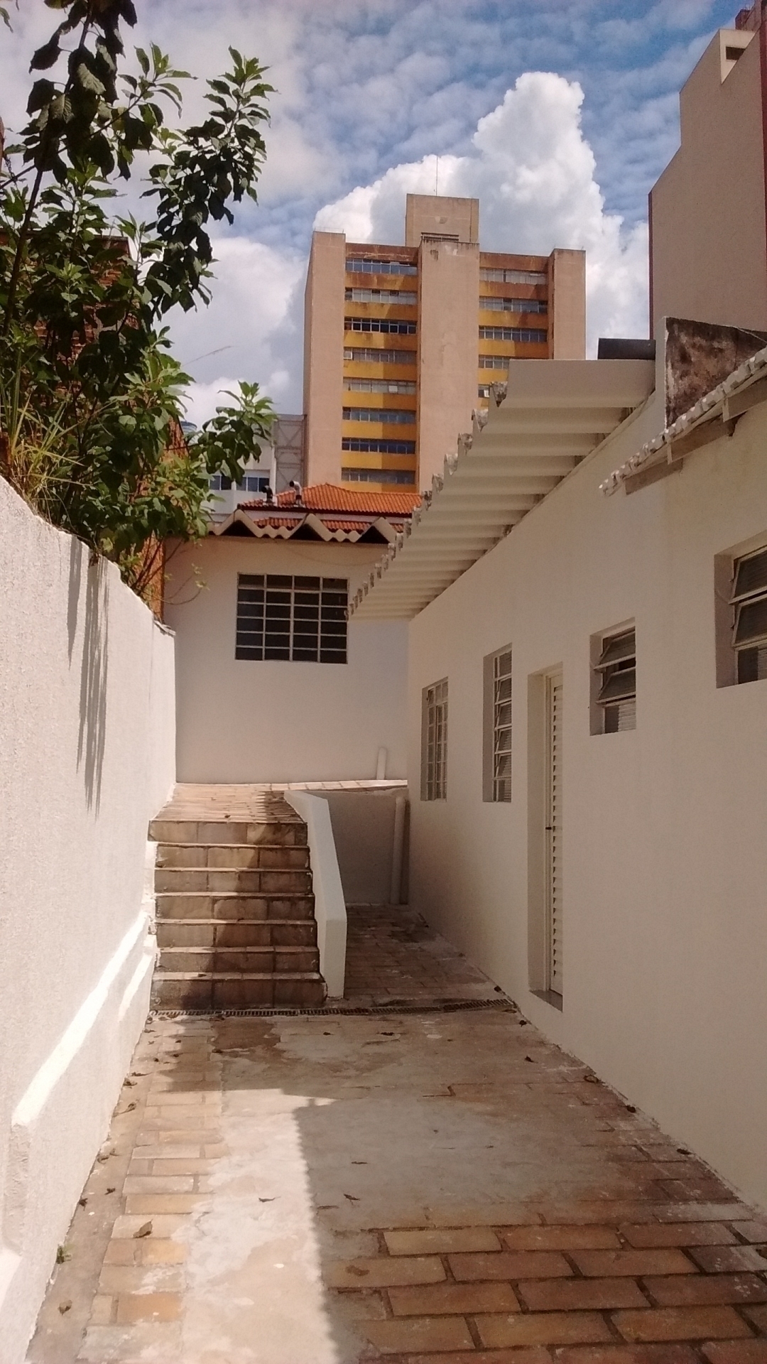 Casa à venda com 7 quartos, 250m² - Foto 39