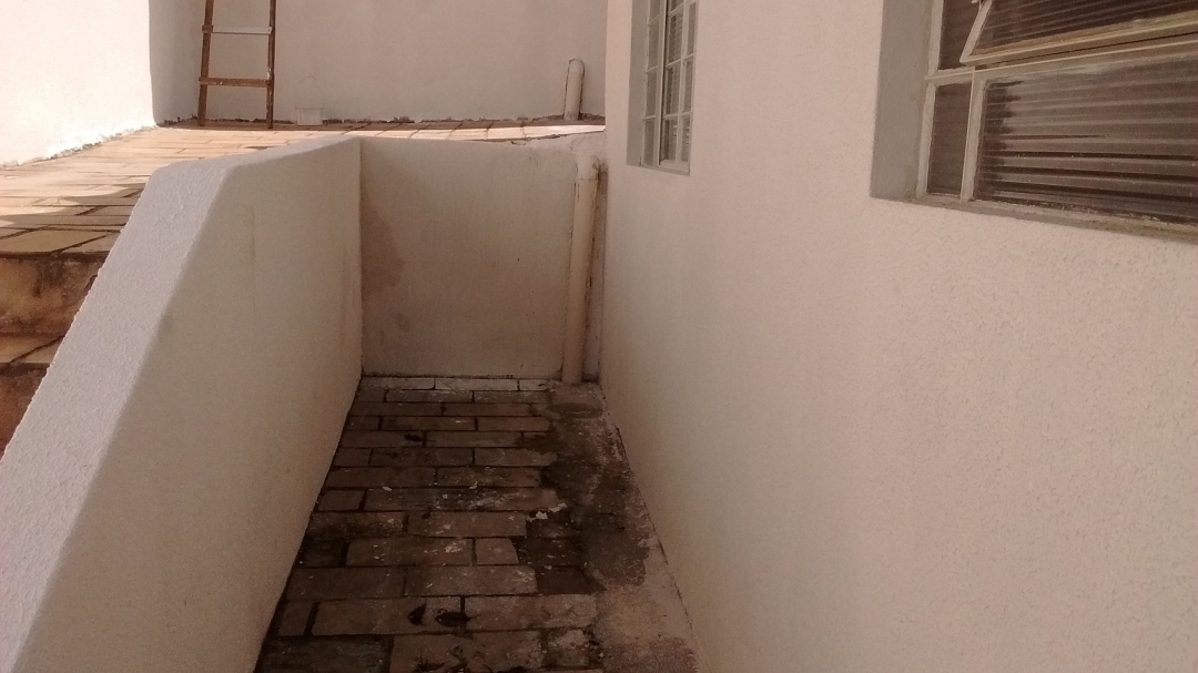 Casa à venda com 7 quartos, 250m² - Foto 52