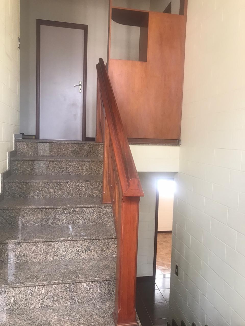 Casa para alugar com 7 quartos, 450m² - Foto 10