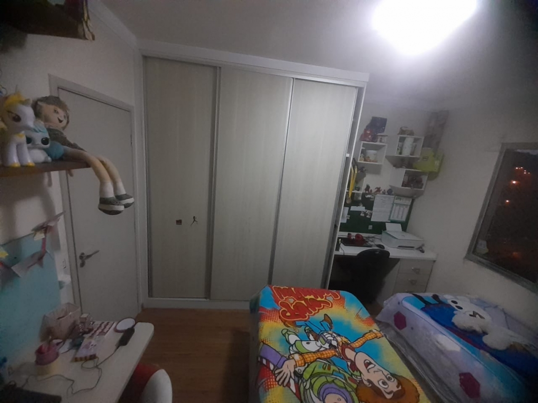 Apartamento à venda com 2 quartos, 62m² - Foto 11