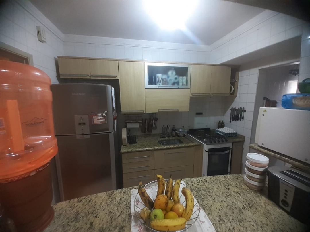 Apartamento à venda com 2 quartos, 62m² - Foto 20