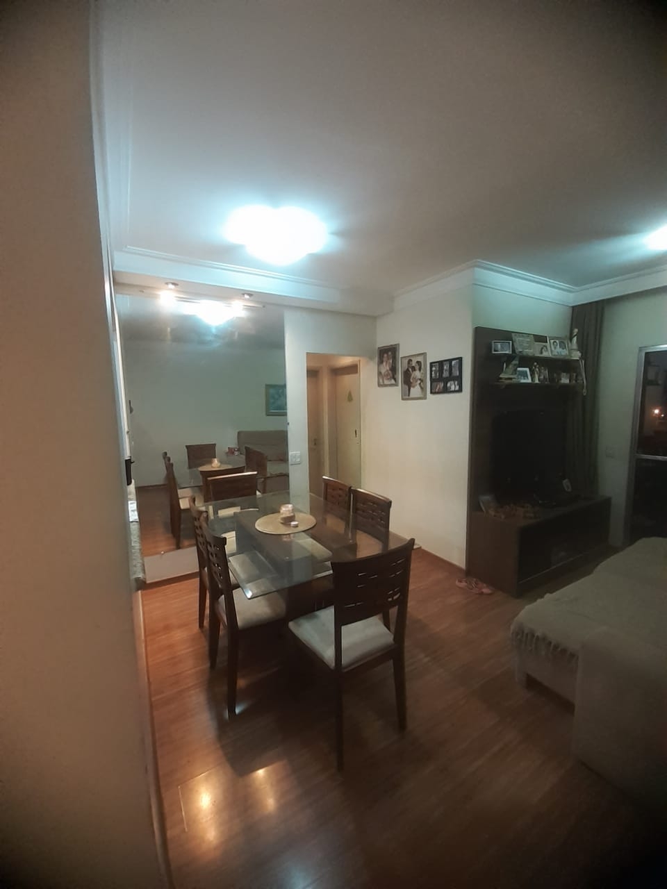 Apartamento à venda com 2 quartos, 62m² - Foto 4