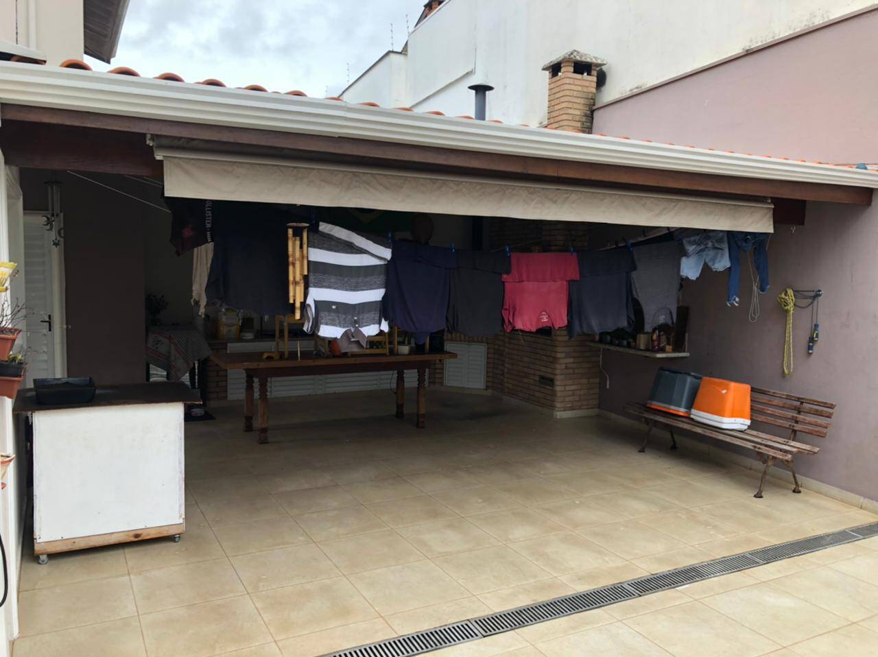 Casa à venda com 3 quartos, 250m² - Foto 8