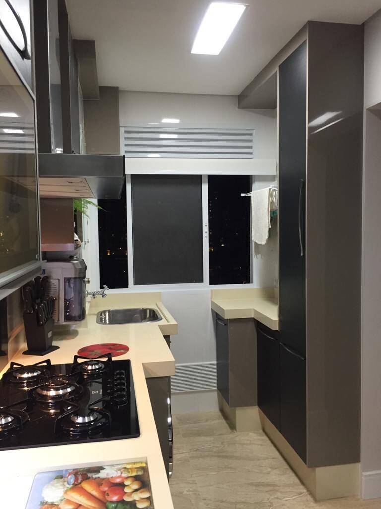 Apartamento à venda com 3 quartos, 84m² - Foto 26