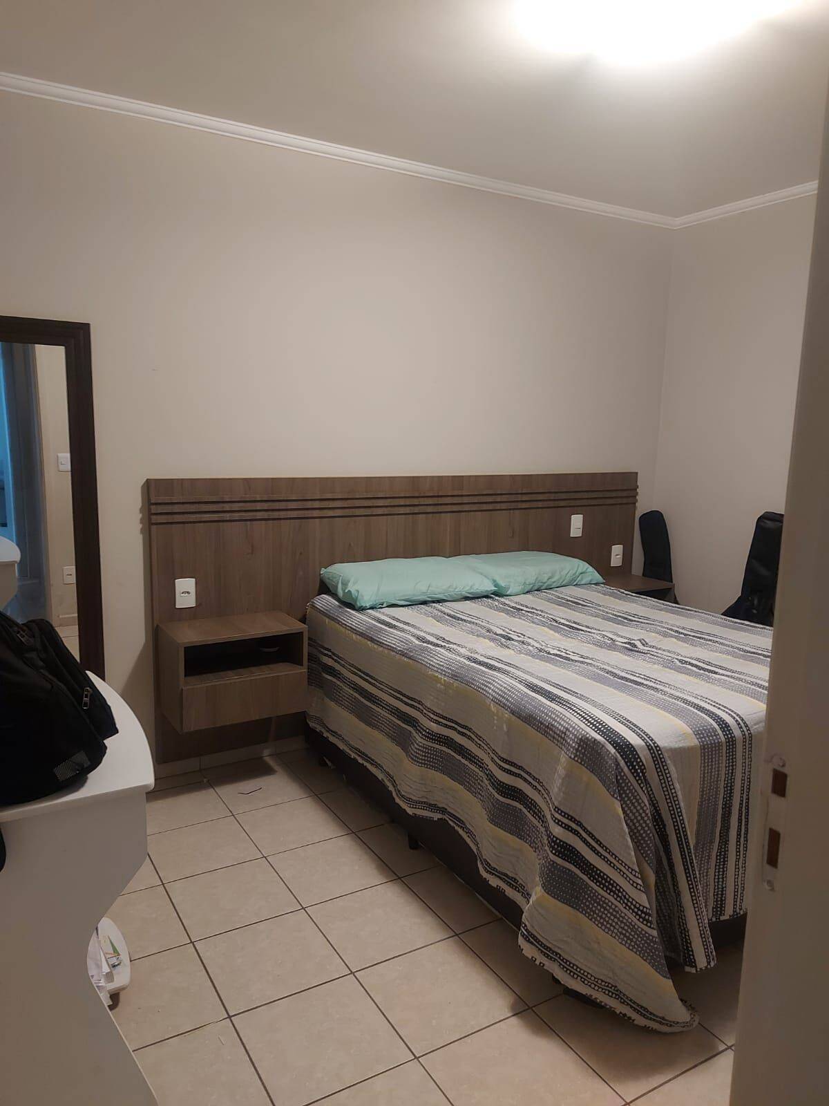 Apartamento à venda com 2 quartos, 73m² - Foto 3