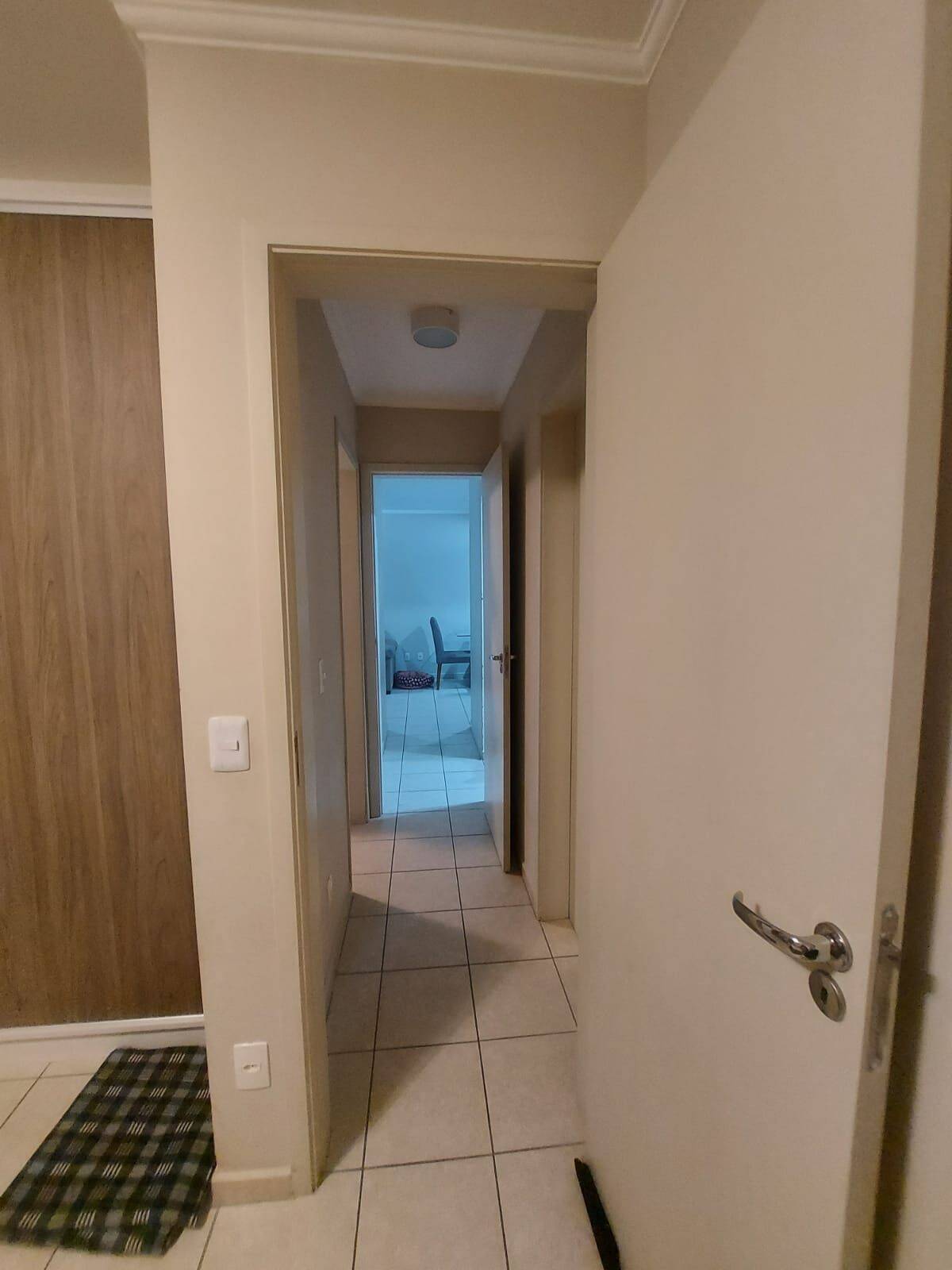 Apartamento à venda com 2 quartos, 73m² - Foto 4