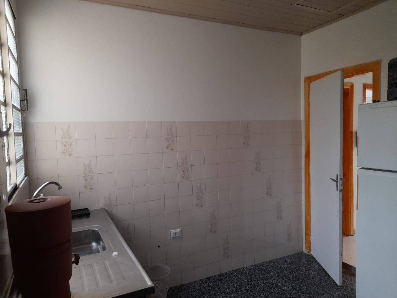 Casa à venda com 2 quartos, 75m² - Foto 8