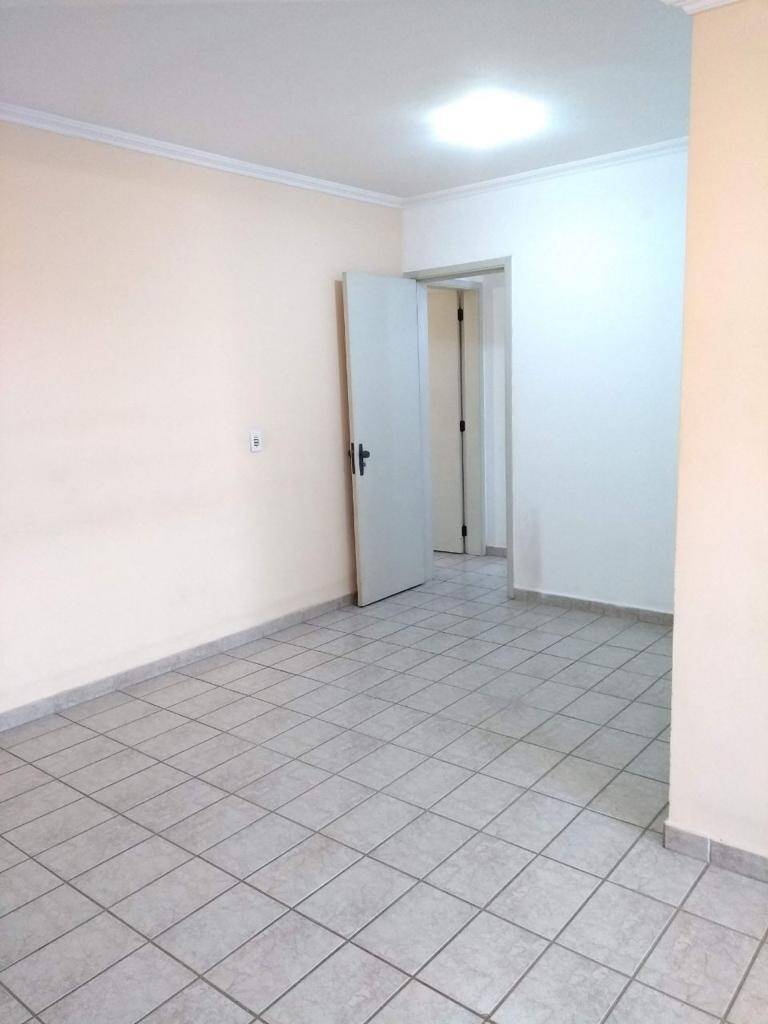 Apartamento à venda com 3 quartos, 96m² - Foto 8