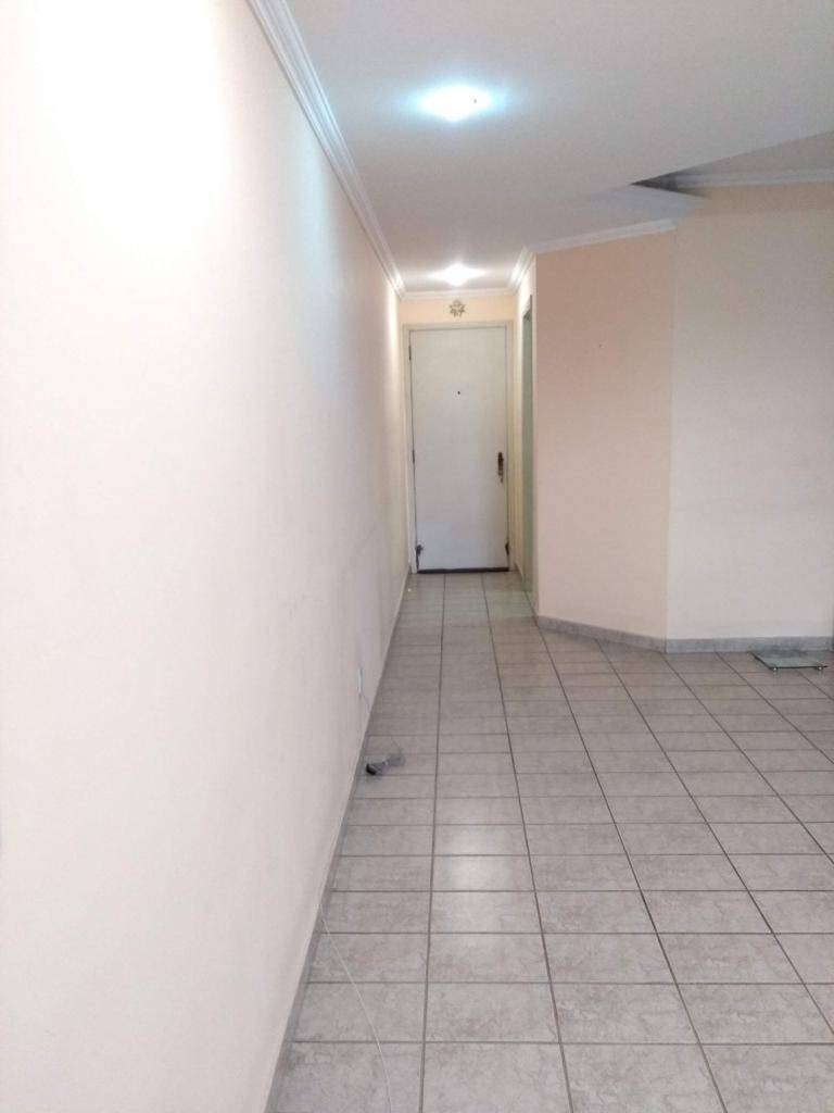 Apartamento à venda com 3 quartos, 96m² - Foto 18