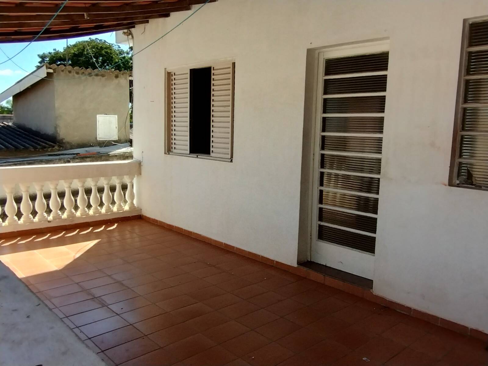 Casa à venda com 2 quartos, 250m² - Foto 6