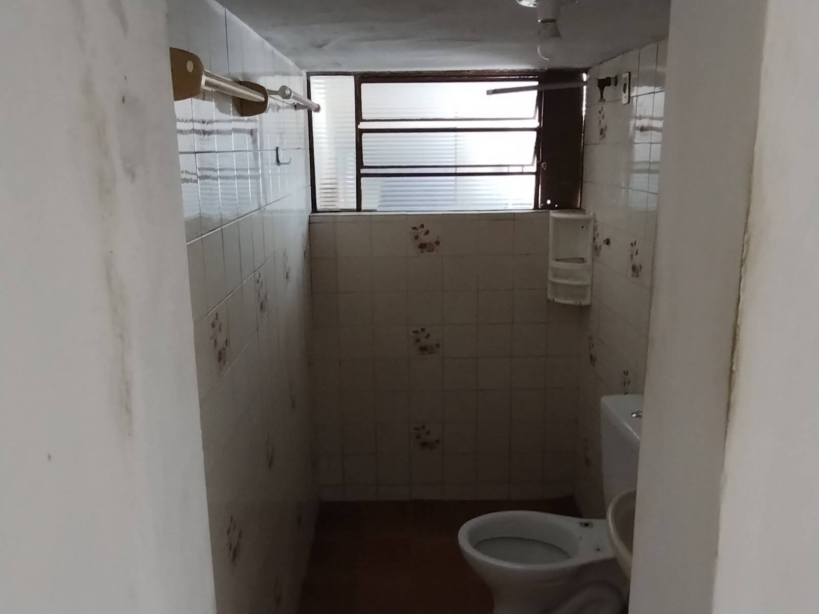 Casa à venda com 2 quartos, 250m² - Foto 10