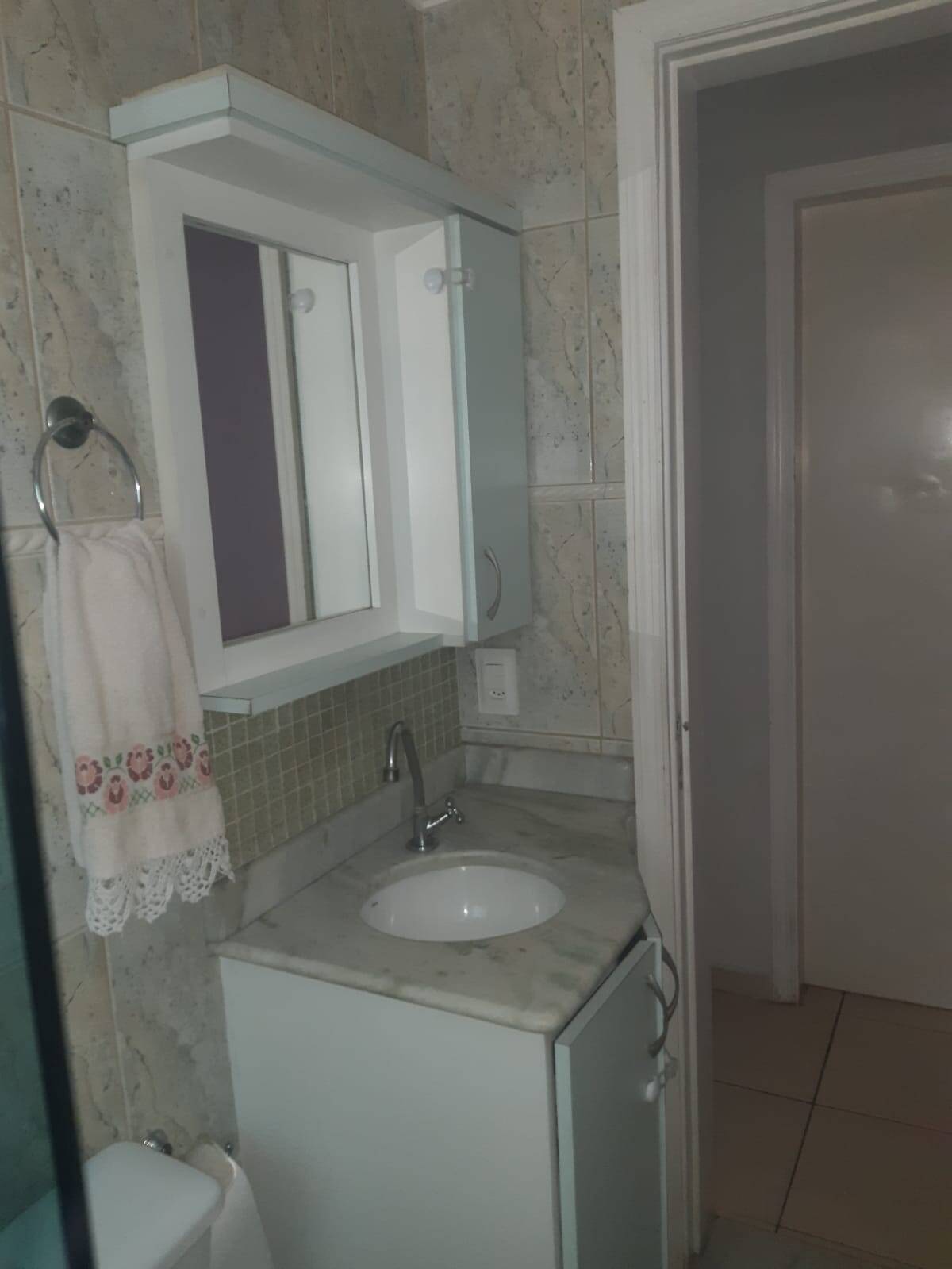 Apartamento à venda com 2 quartos, 58m² - Foto 4