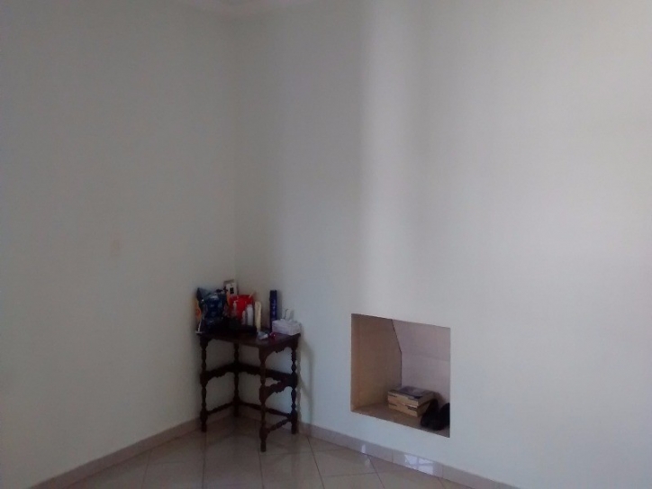 Casa para alugar com 3 quartos, 650m² - Foto 23