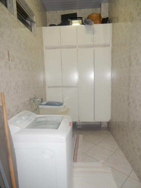 Casa à venda e aluguel com 2 quartos, 140m² - Foto 23