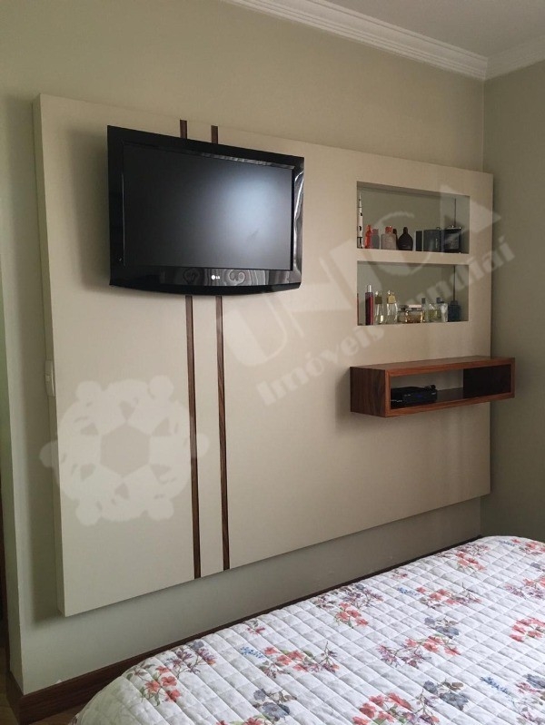 Apartamento à venda com 3 quartos, 100m² - Foto 3