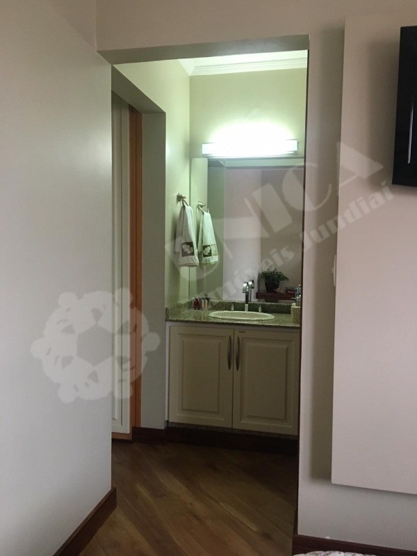 Apartamento à venda com 3 quartos, 100m² - Foto 4