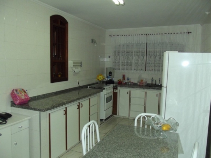 Sobrado à venda com 3 quartos, 277m² - Foto 5