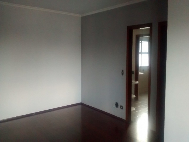 Apartamento à venda com 3 quartos, 126m² - Foto 2