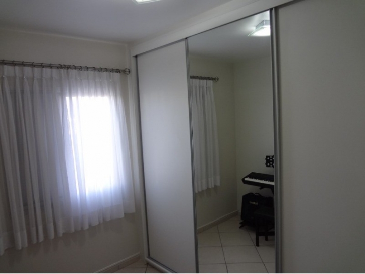 Apartamento à venda com 2 quartos, 60m² - Foto 17